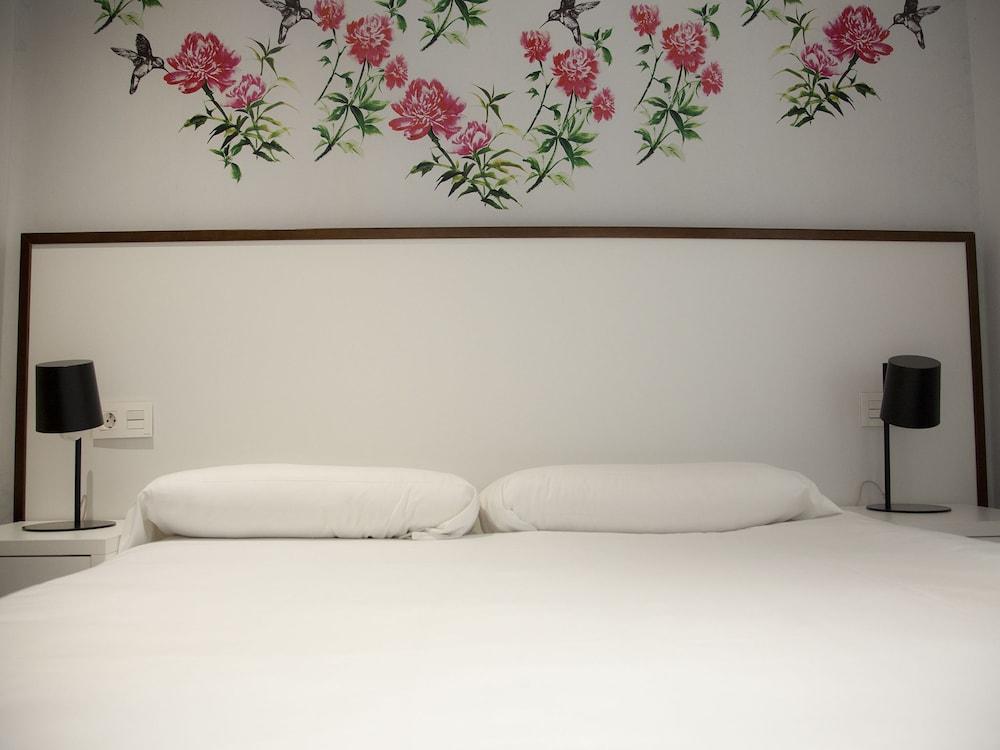 Flats Friends Soho Suites Valenza Esterno foto