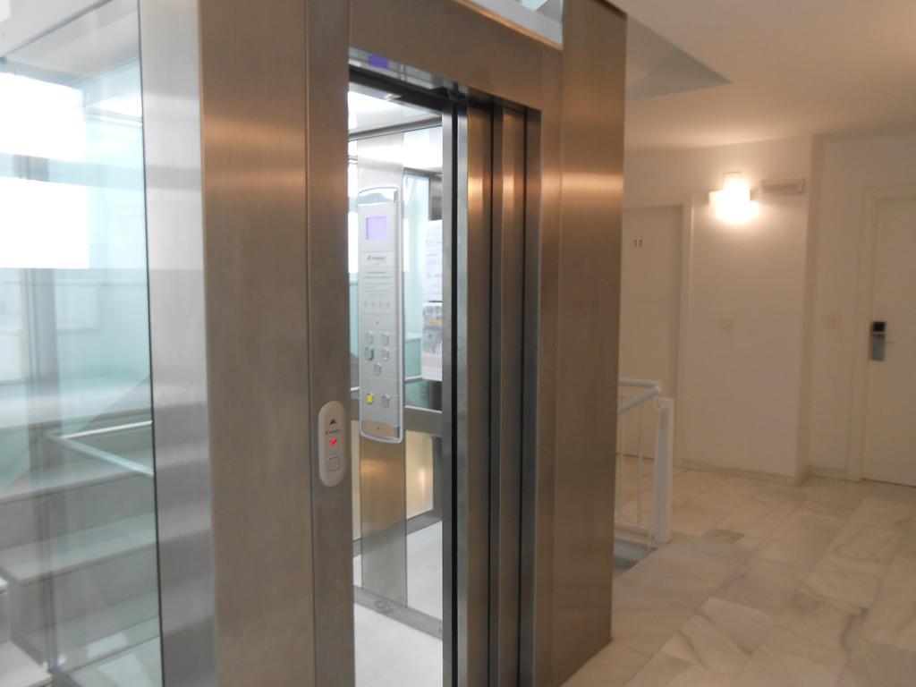 Flats Friends Soho Suites Valenza Esterno foto